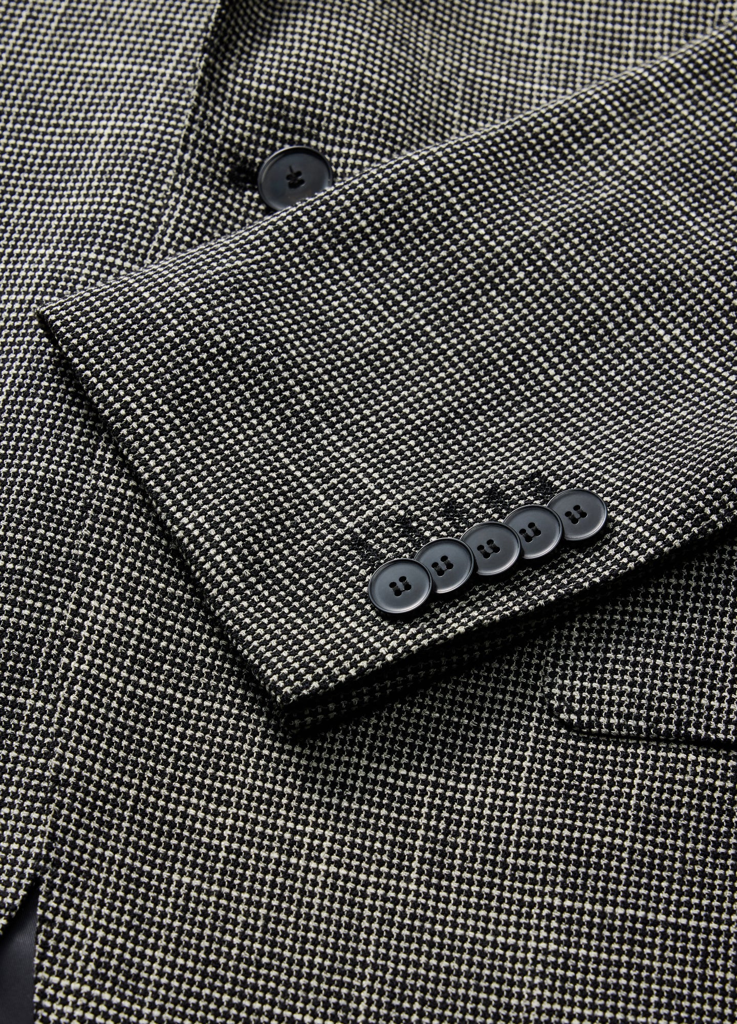 Gridmesh Blazer Basalt