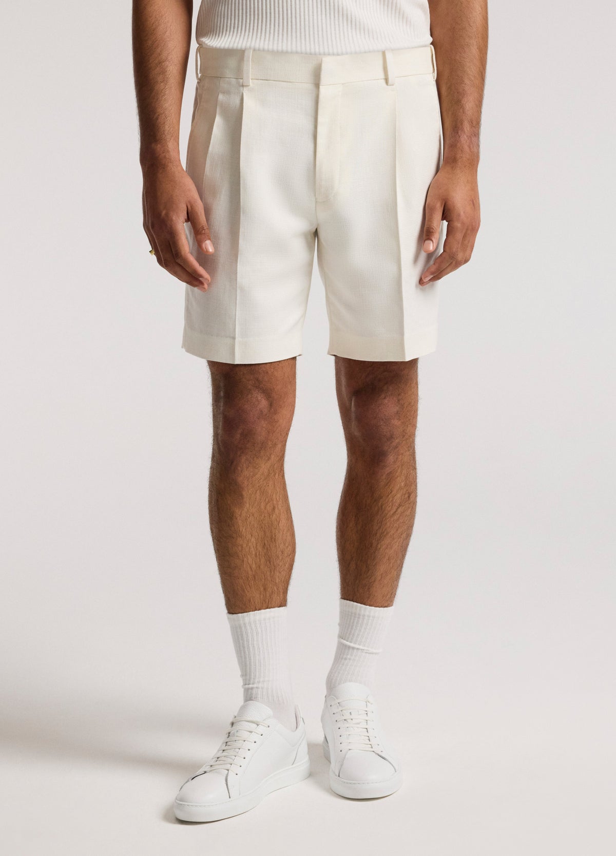 Relaxed Pleat Textured Shorts Ivory