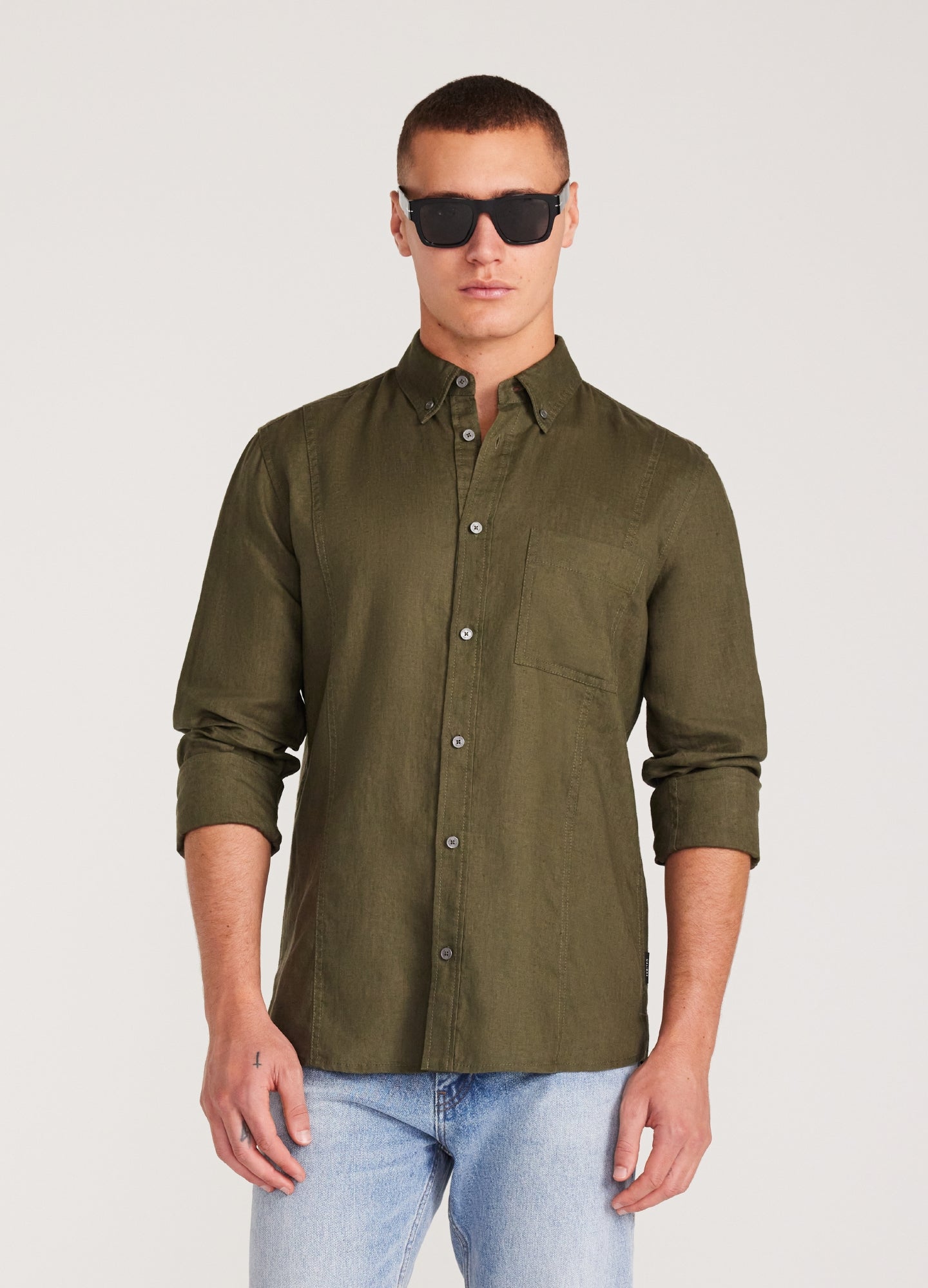 4-1193_KHAKI_3_desktop_1721777954