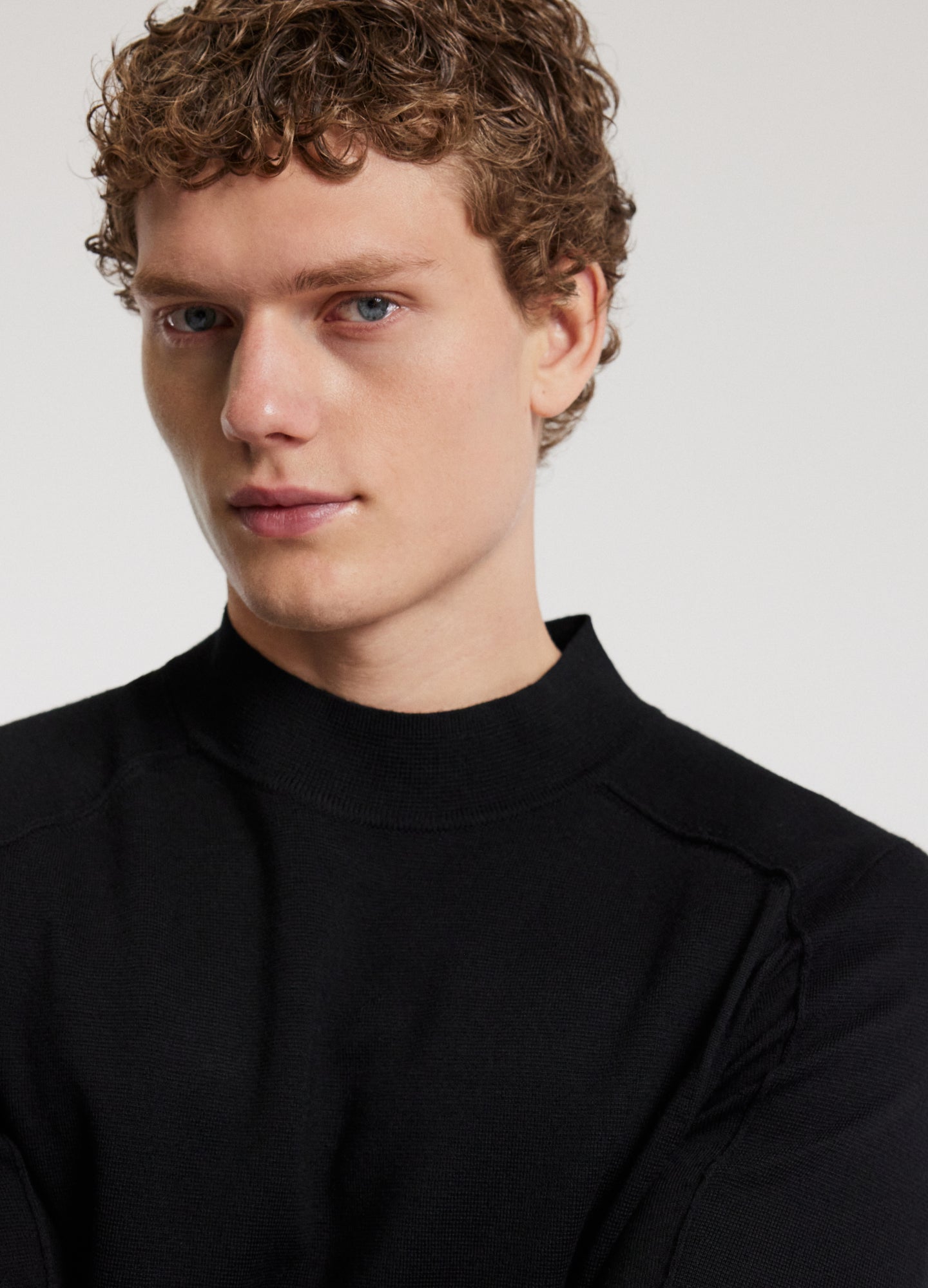 Mock Neck Merino Sweater Black