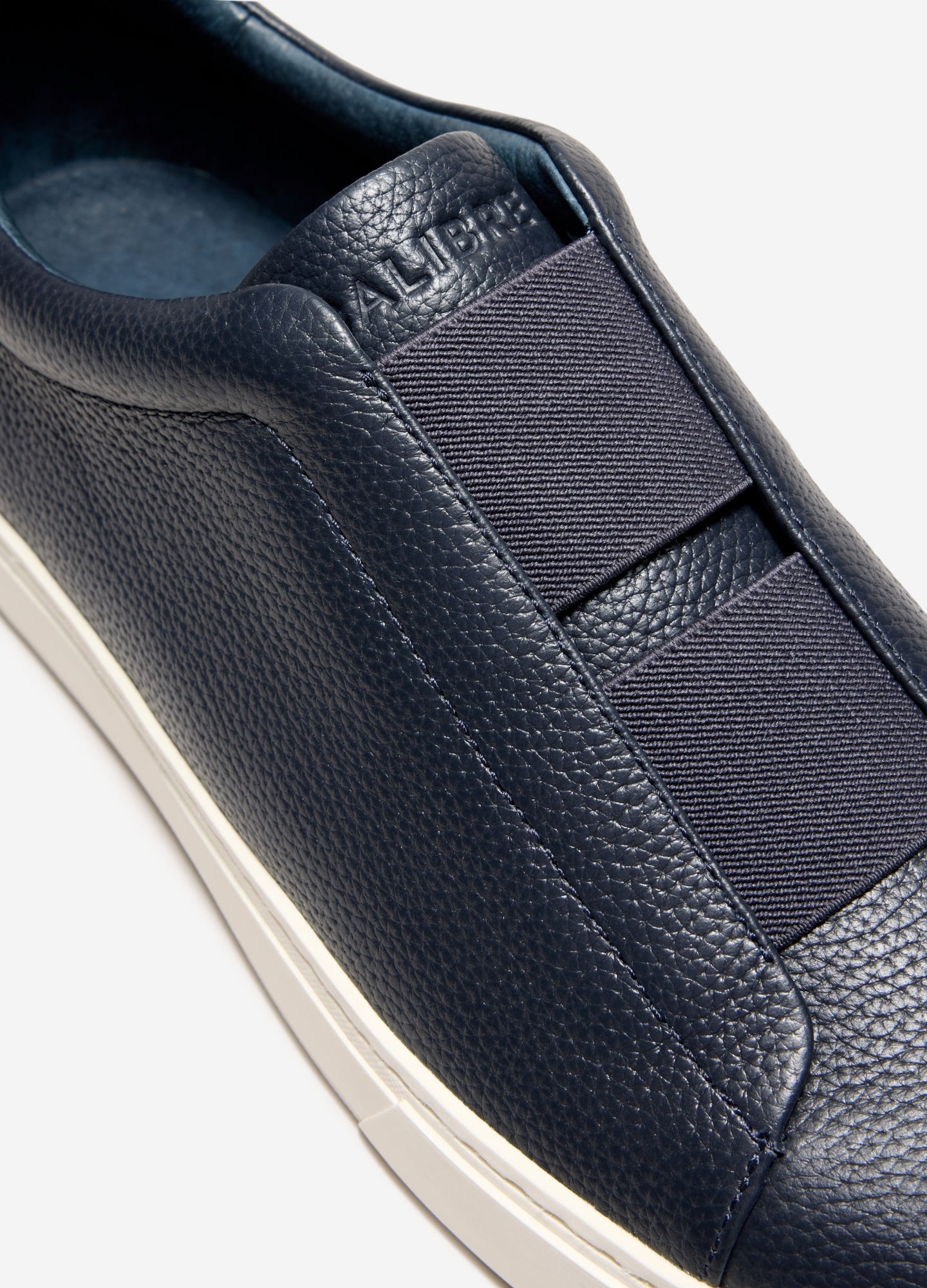 Slip-On Elastic Sneaker Navy