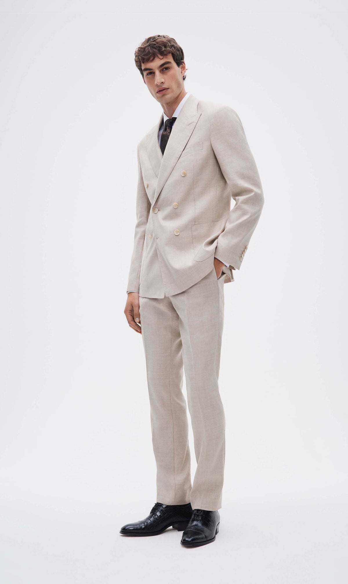 SHOP THE LOOK