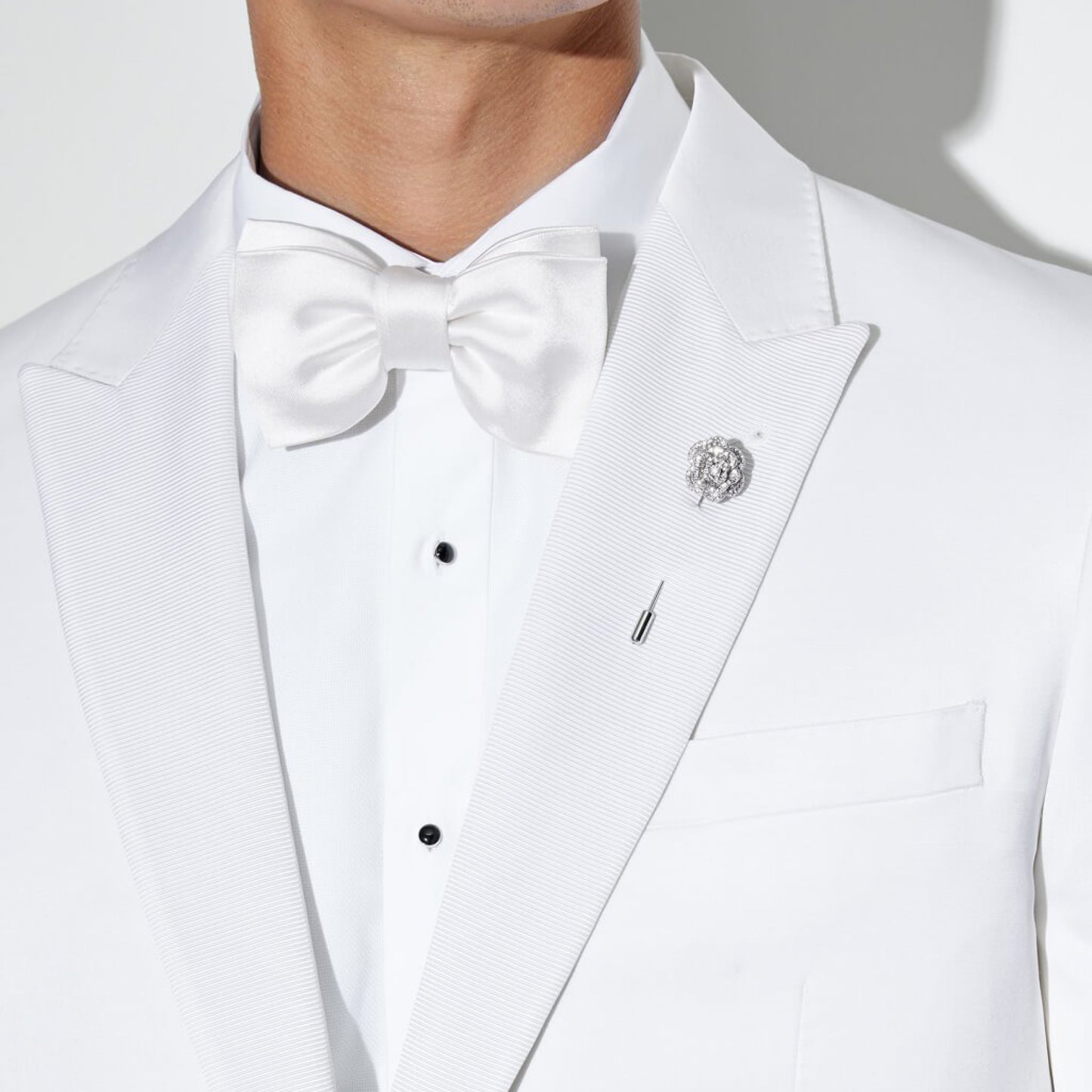 Italian Silk Bow Tie Ivory